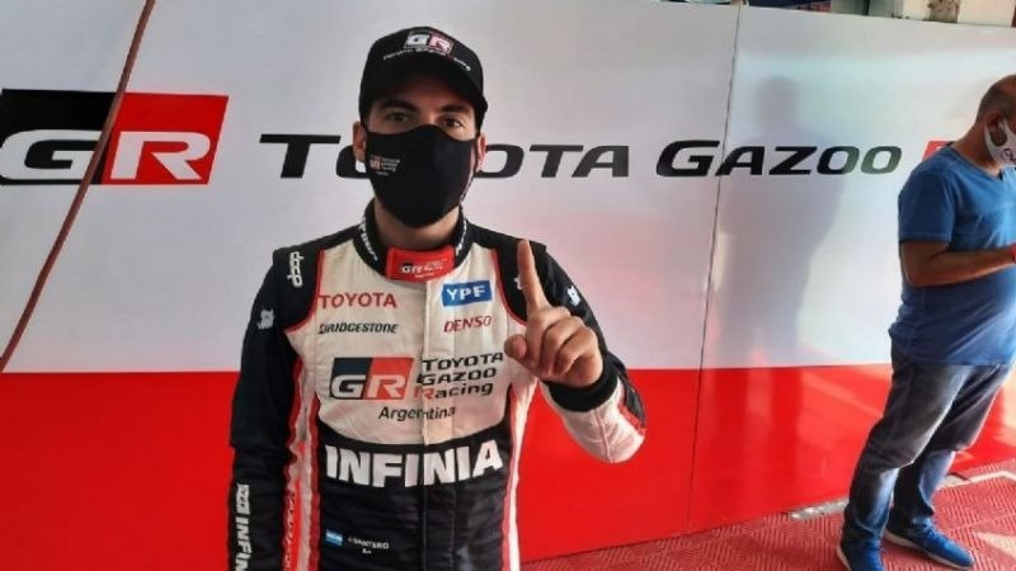 TC2000: Pernía ganó la final, escoltado por los mendocinos Santero y Llaver